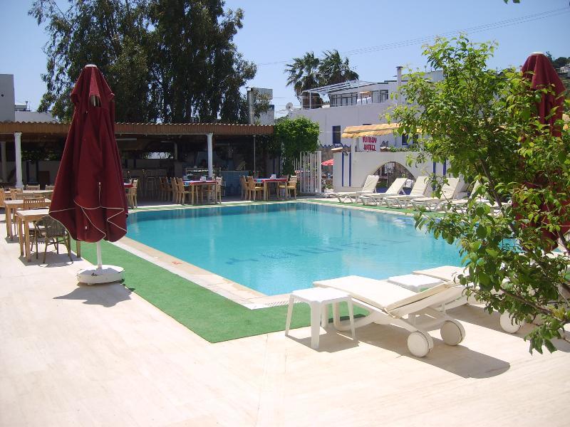 Tuemay Hotel 比特兹 外观 照片