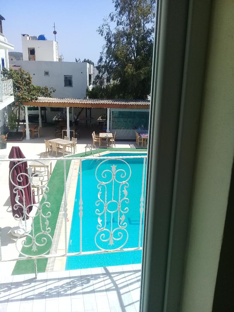 Tuemay Hotel 比特兹 外观 照片