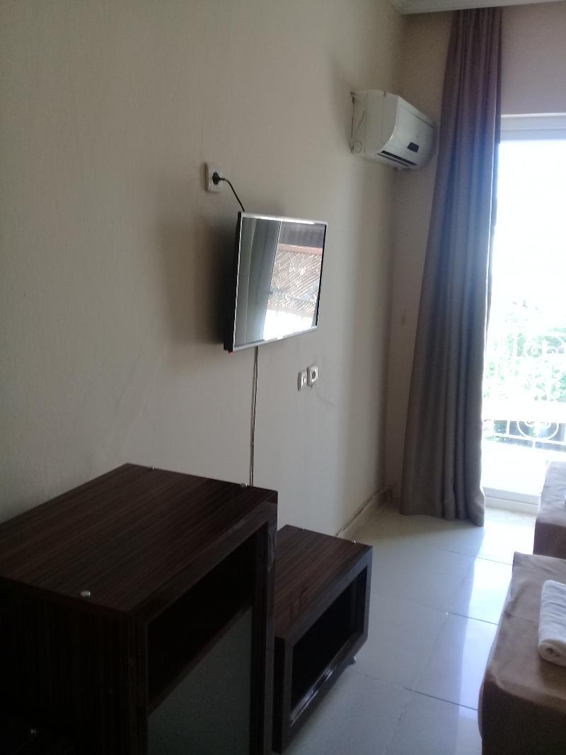 Tuemay Hotel 比特兹 外观 照片